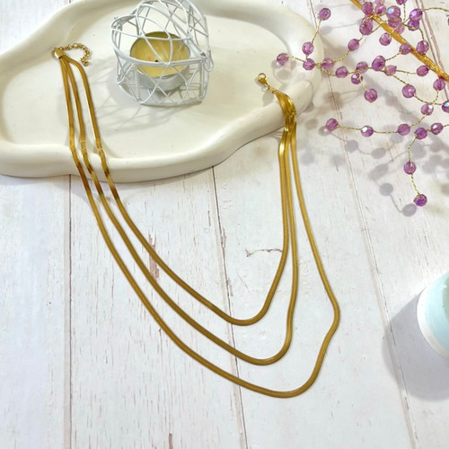 گردنبند ماری و هرینگبون طرح طلا رنگ ثابت